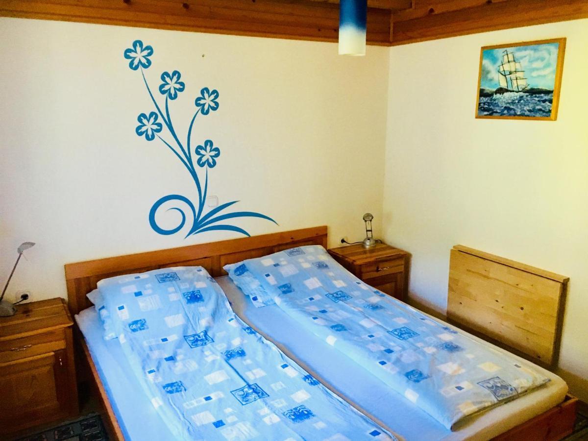Apartment Tisa Solčava Eksteriør billede