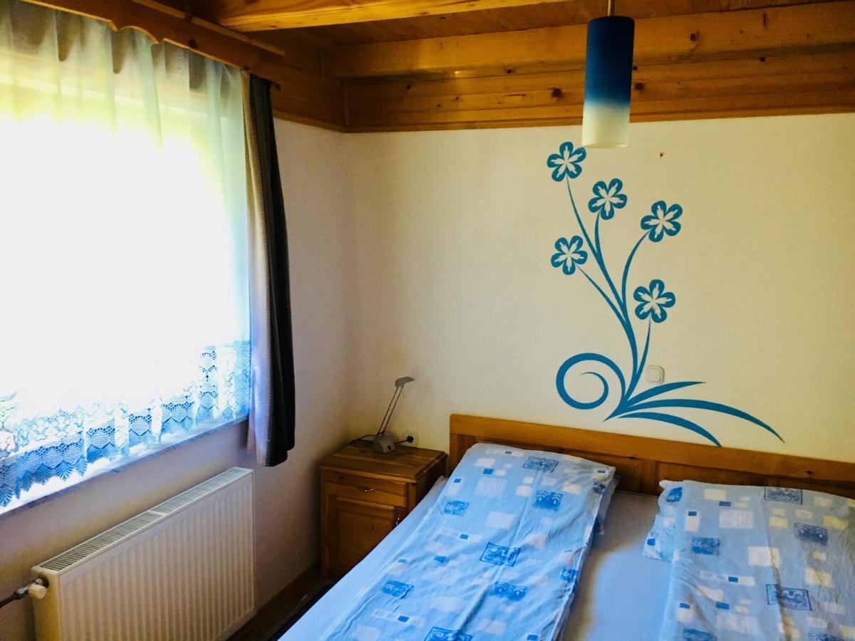 Apartment Tisa Solčava Eksteriør billede
